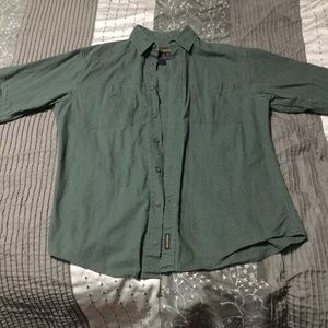 Woolrich---Olive Green---button up---size Large